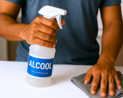 álcool para limpeza destaque